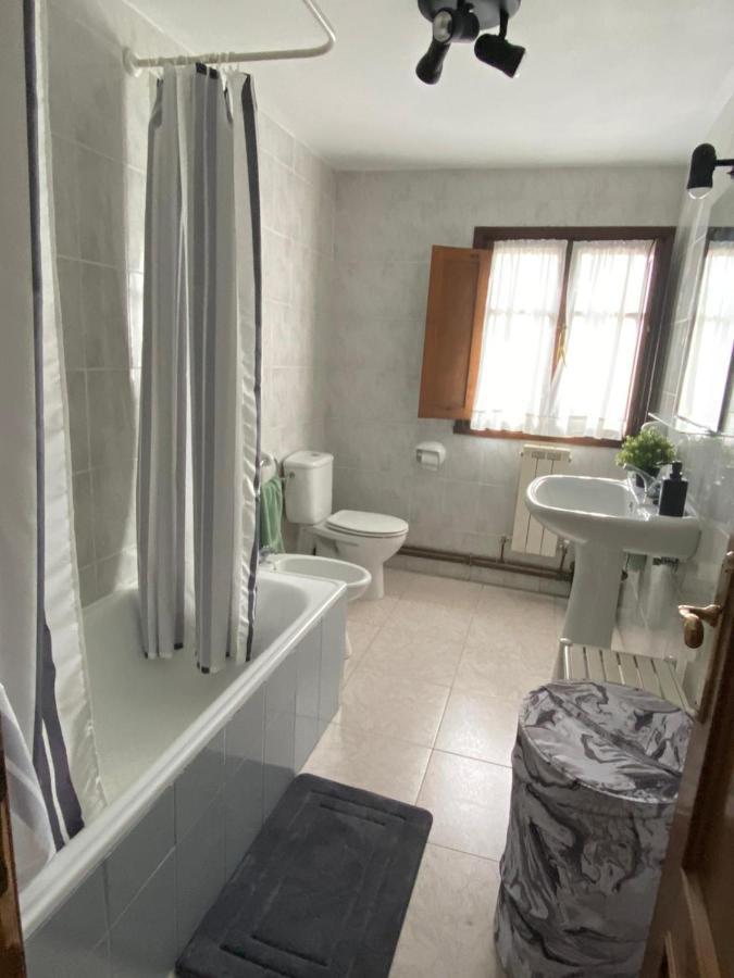 Apartamentos San Juan 2 Lledias Ngoại thất bức ảnh