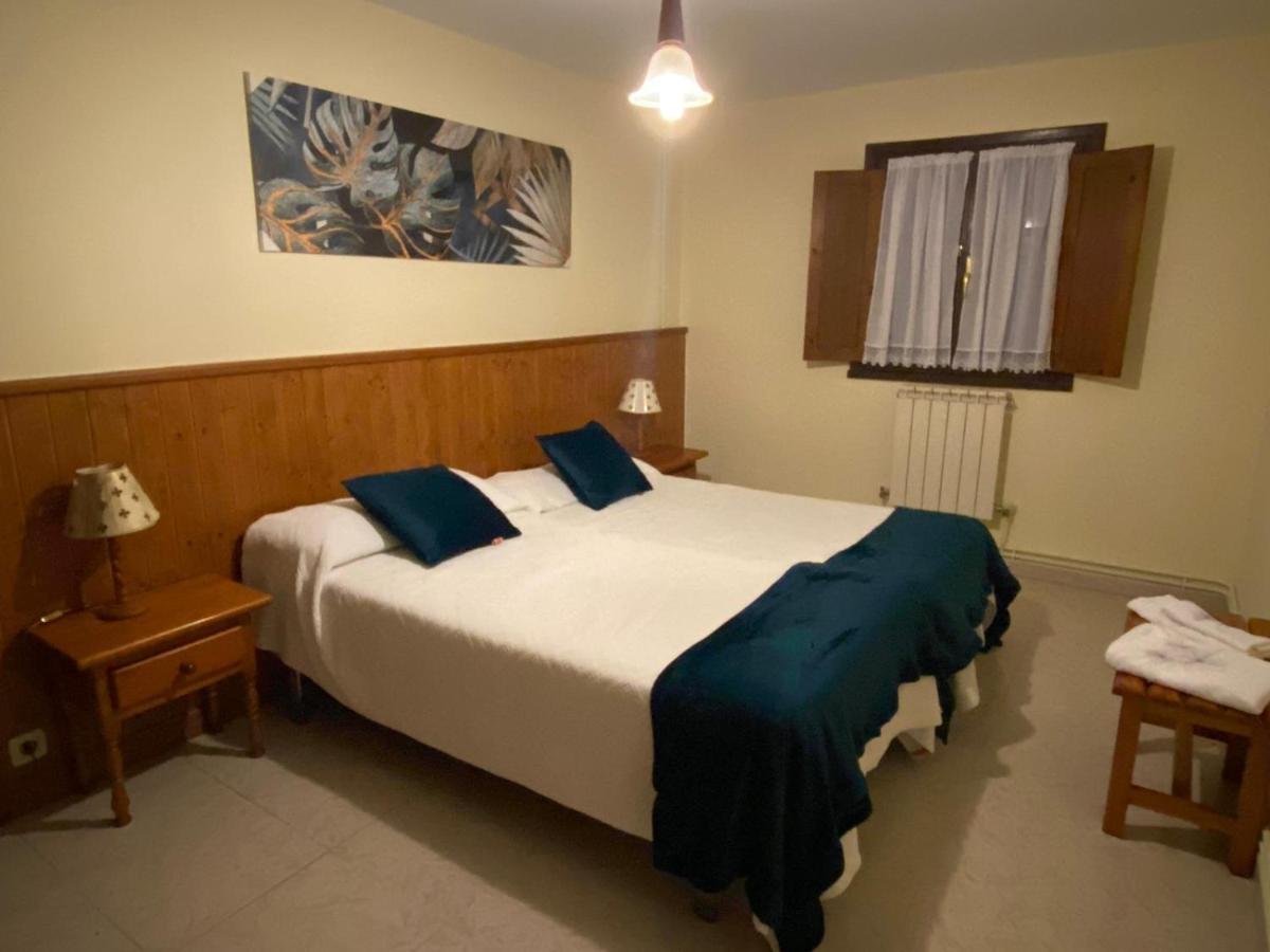 Apartamentos San Juan 2 Lledias Ngoại thất bức ảnh